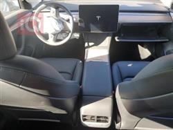 تسلا موديل 3